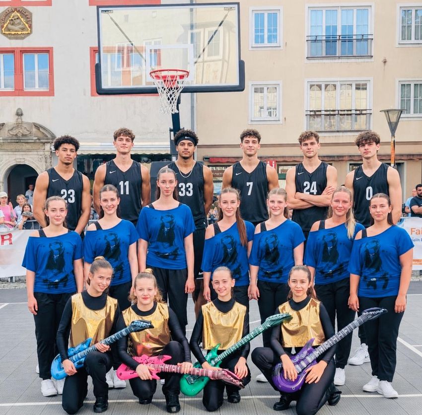 Finale mit Spieler 3x3 Basketball Dessau